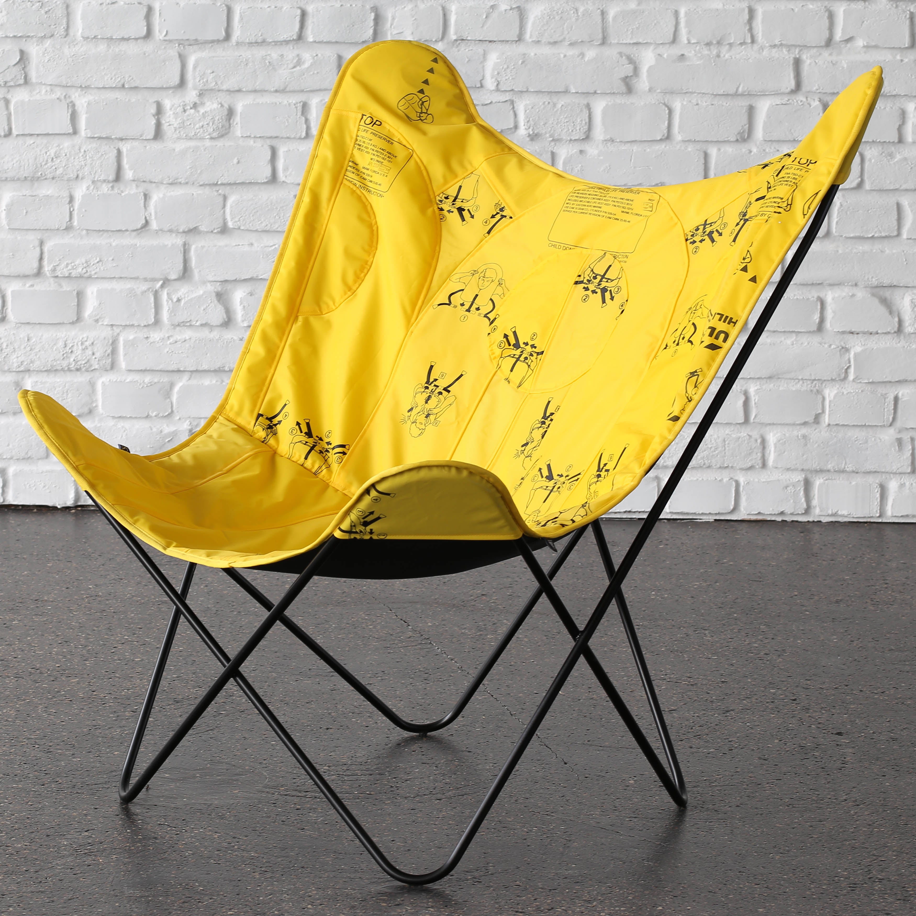 ButterFLY Chair aus Rettungsweste