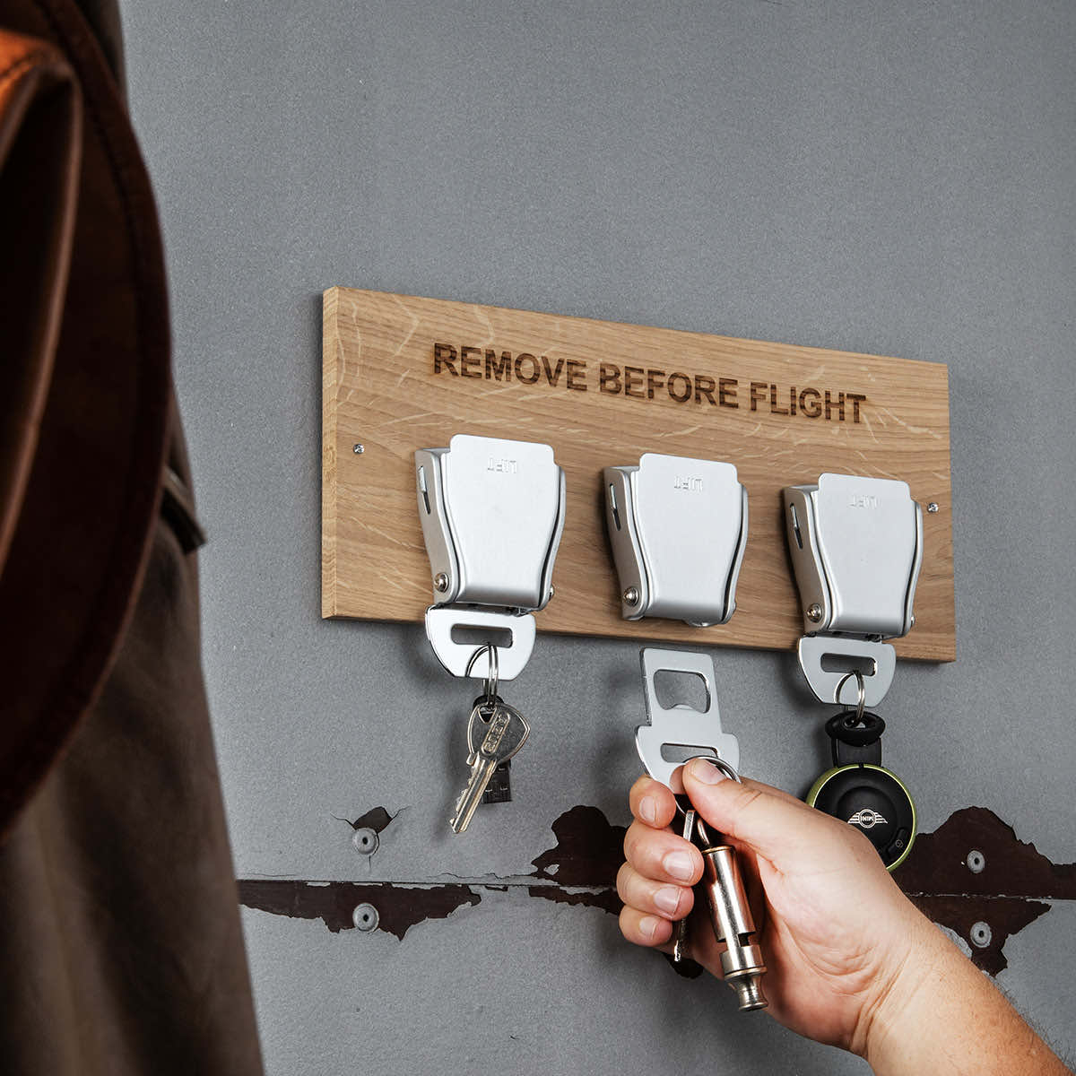 Seatbelt Buckle Key Holder - Oak