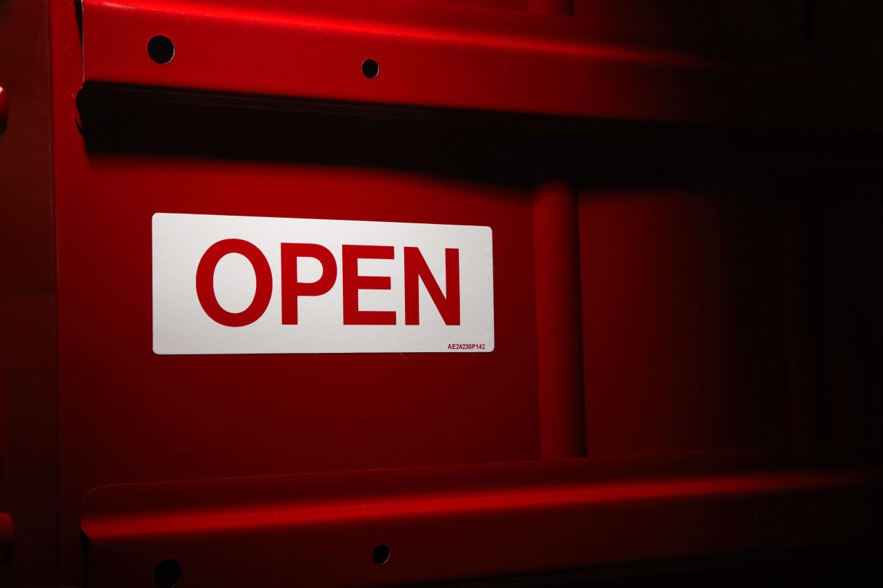 Airline Placard "Open"