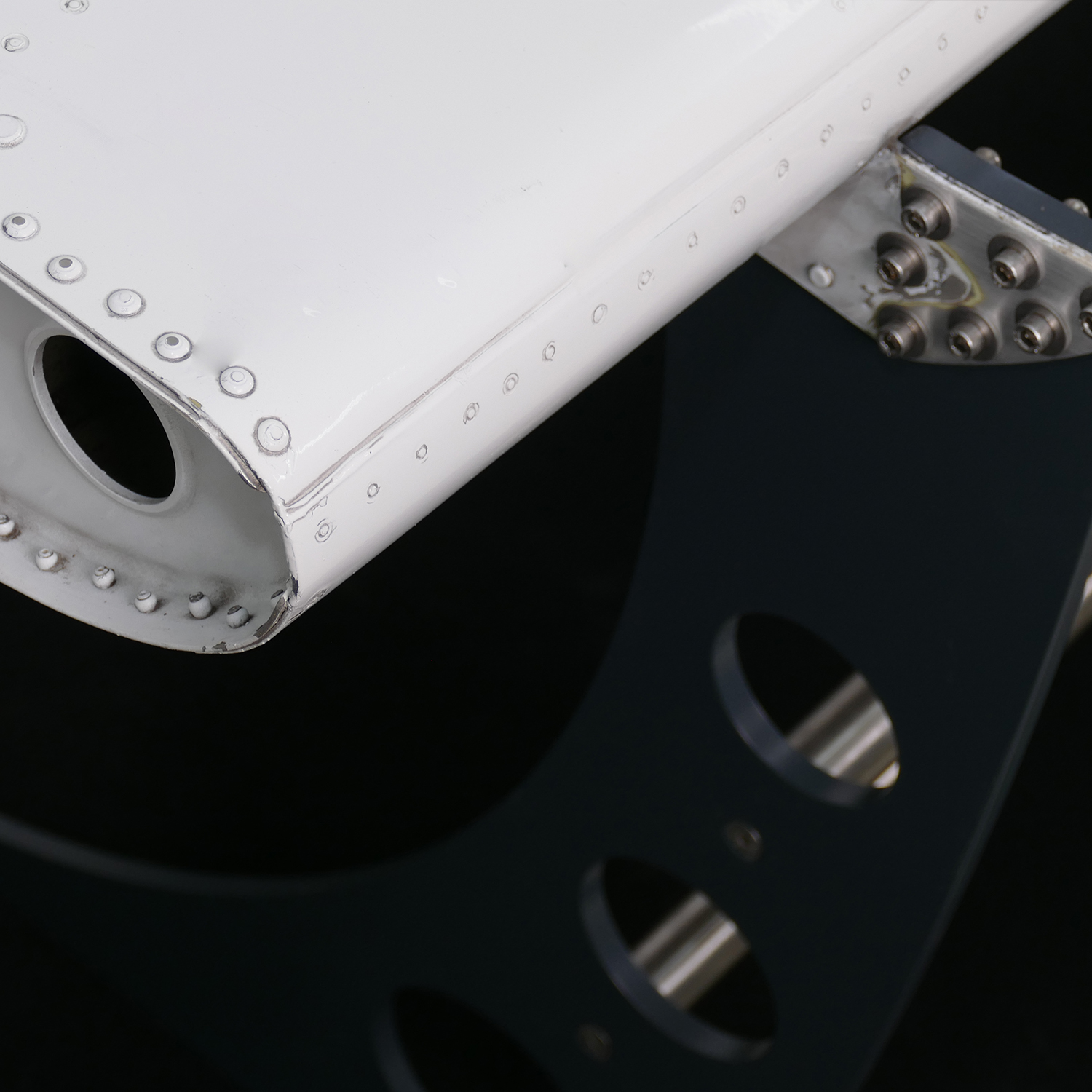 Detail1jcN8NfxFvakOz Schreibtisch - IB Flap ATR 42/72