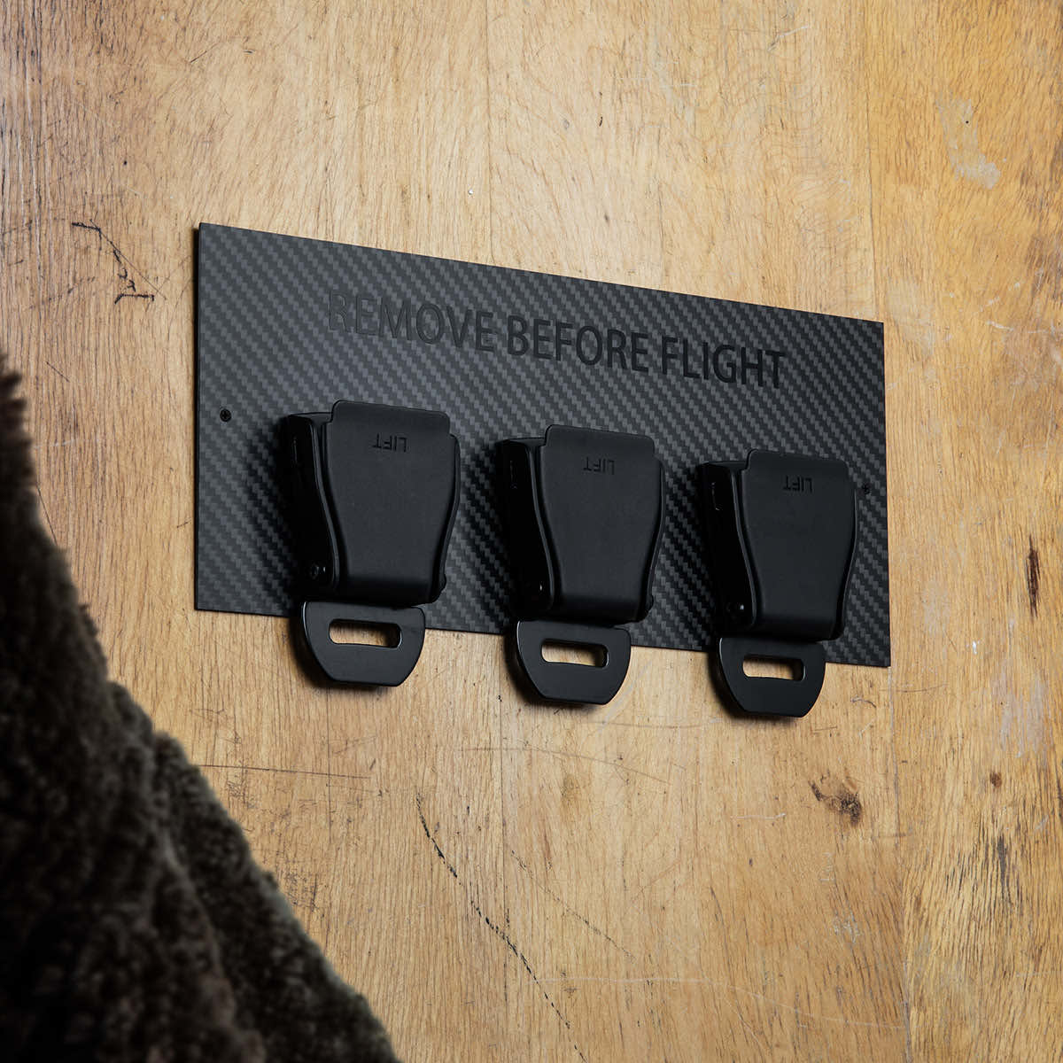 Seatbelt Buckle Schlüsselhalter Carbon - Black Edition